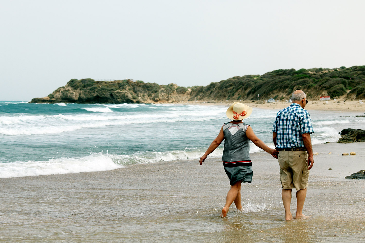 If you are going to retire in Canada and you have a Defined Contribution Pension in the UK, life might be better if you transfer the funds to Canada.
